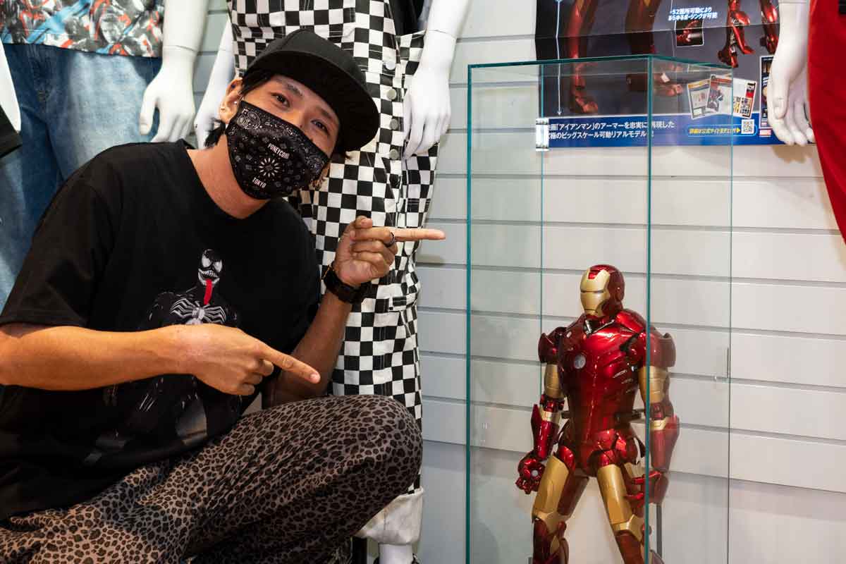 週刊『アイアンマン』の実機サンプルがパニカムトーキョー渋谷店で展示 